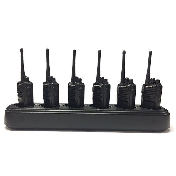 6 Dynascan L88 walkietalkies + lader met 6 plekken (1)