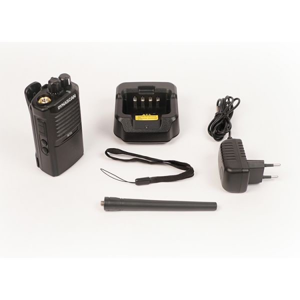 Dynascan R-77 talkie-walkie (7)